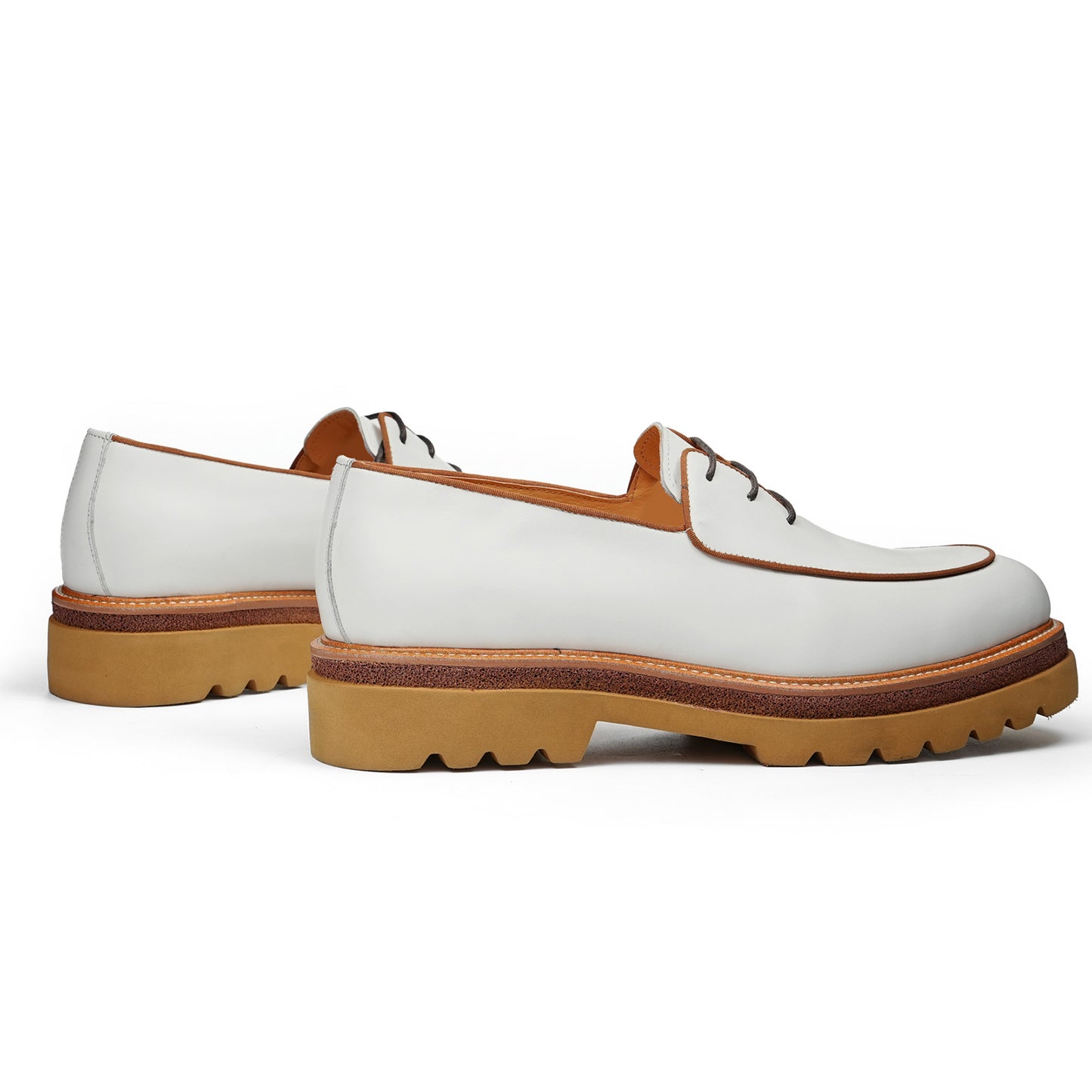 Men's Classic Loafers with Textured Pattern & Bold Sole Accent