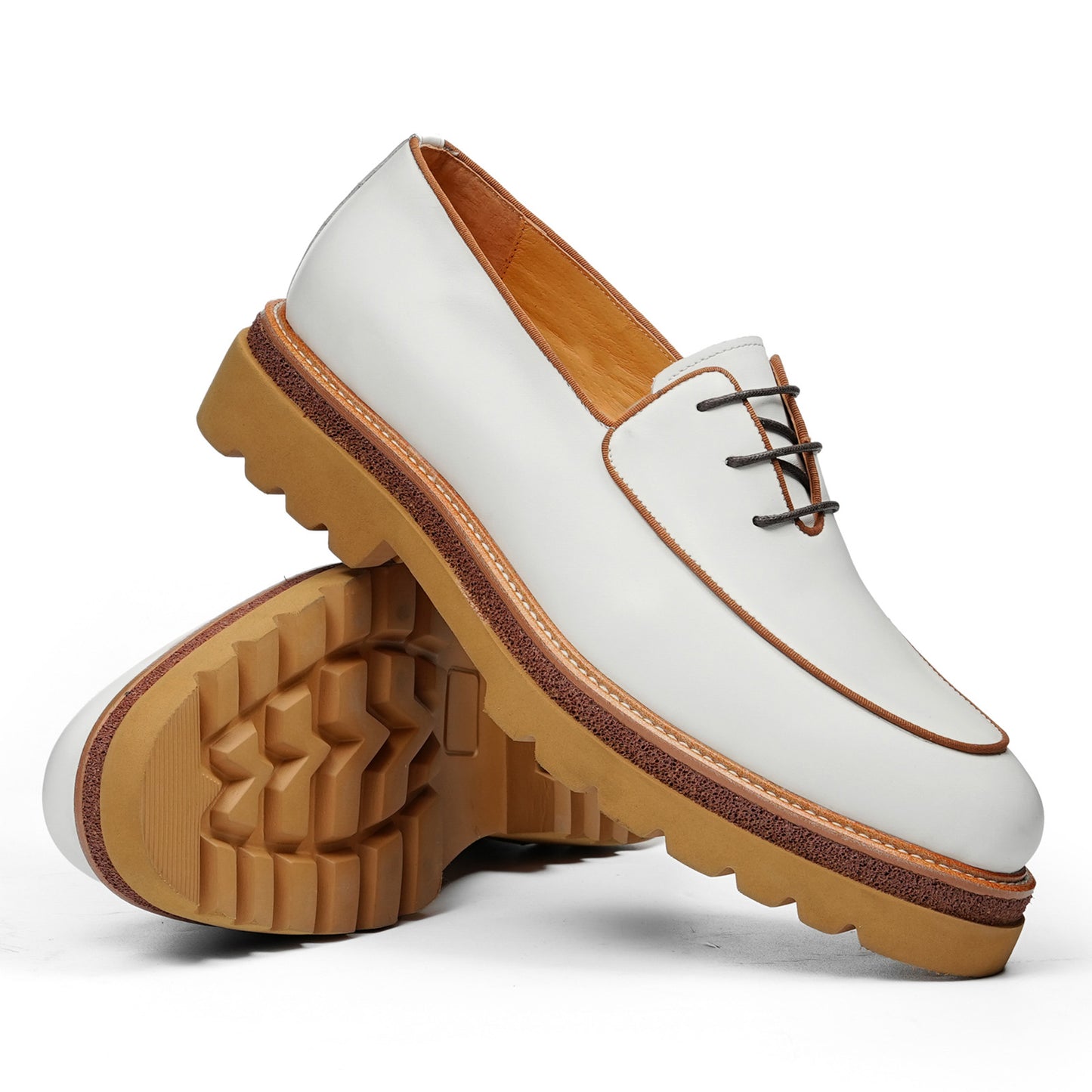 Men's Classic Loafers with Textured Pattern & Bold Sole Accent