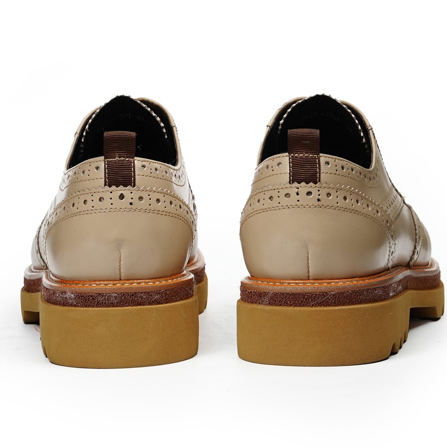 Men‘s Derbys Shoes Heritage Brogue with Ornamental Detail & Bold Sole