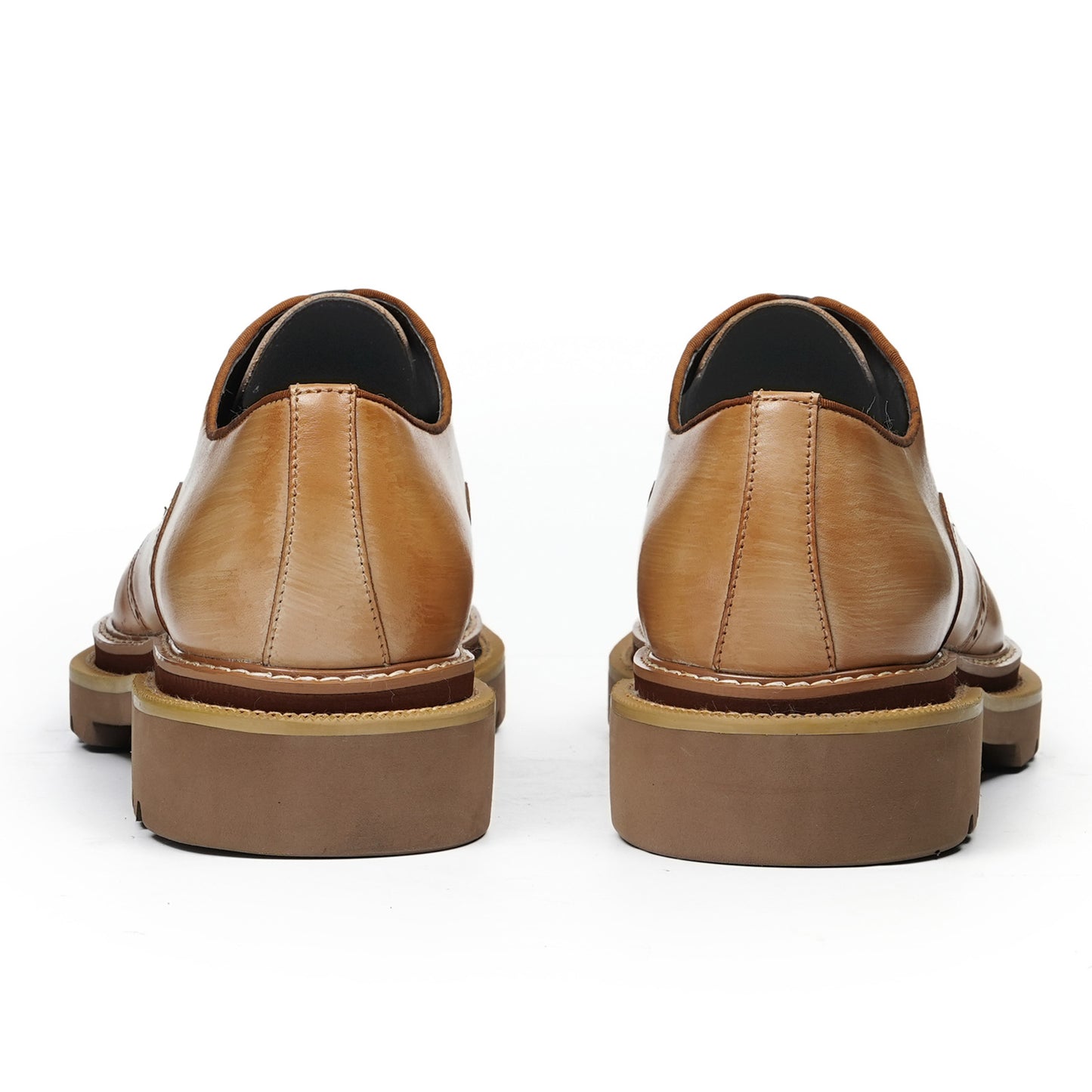 Men's Brogue Oxford Shoes with Substantial Tread Sole