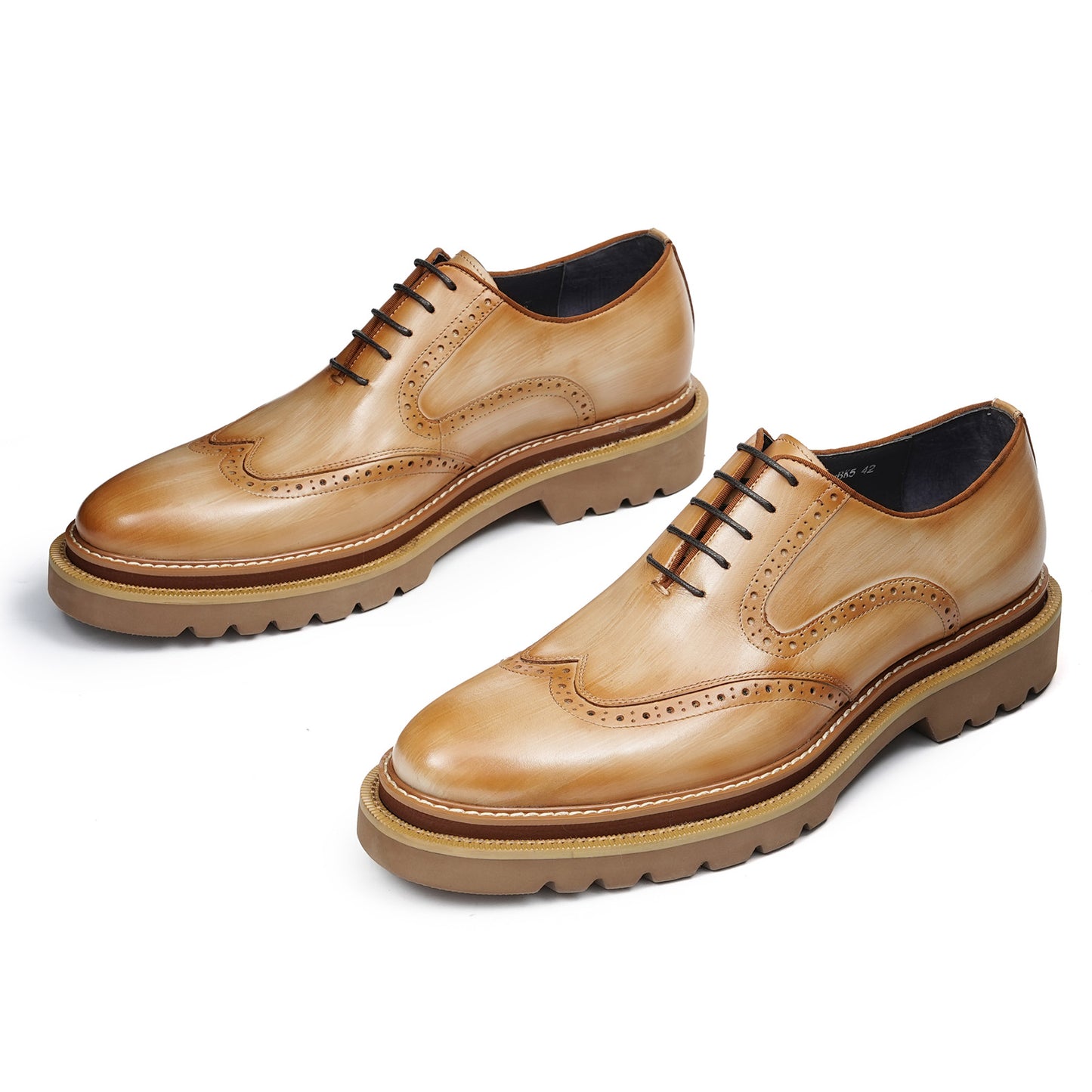 Men's Brogue Oxford Shoes with Substantial Tread Sole
