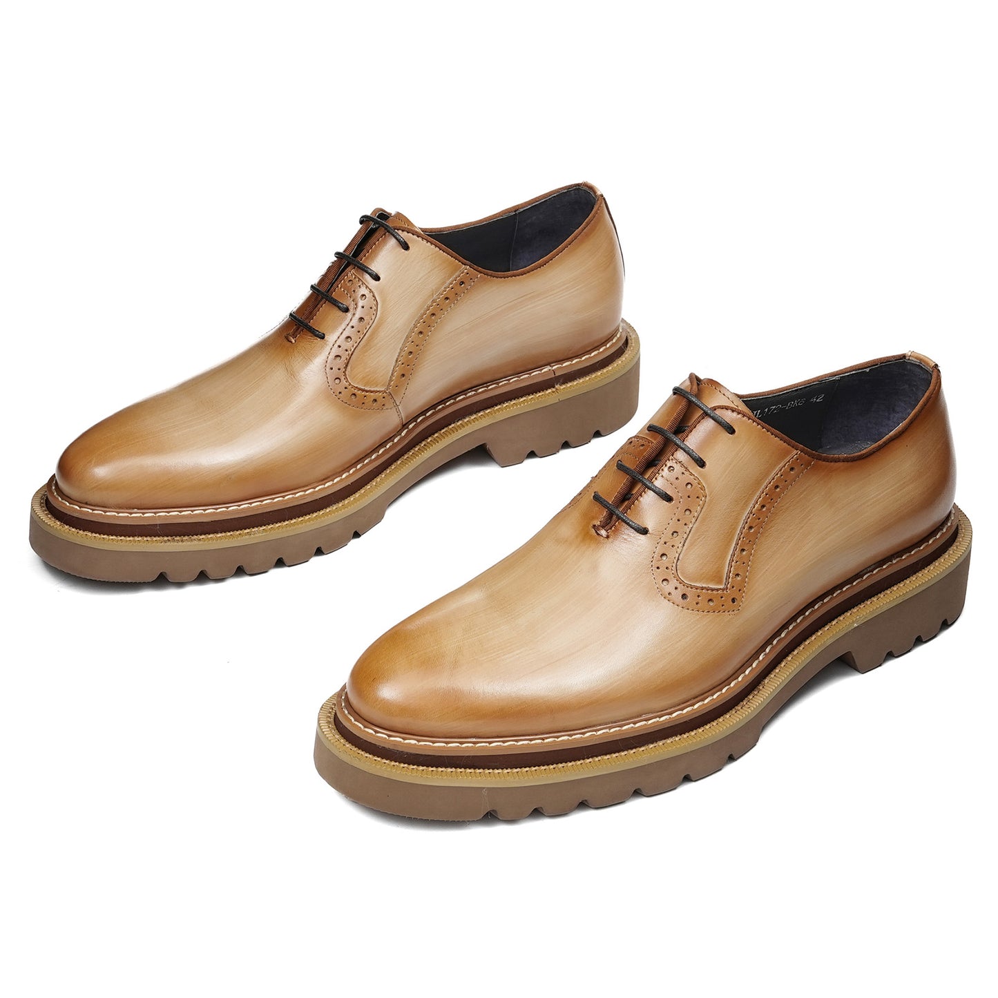 Men's Oxford Shoes with Decorative Perforations & Bold Multi-Layer Sole