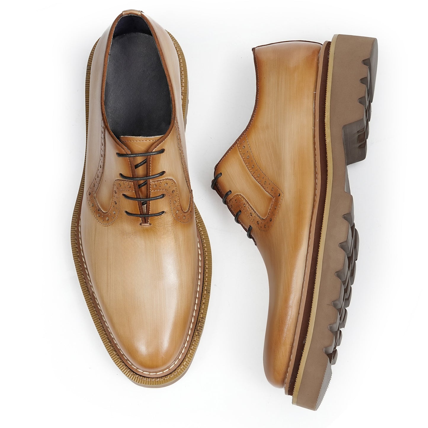 Men's Oxford Shoes with Decorative Perforations & Bold Multi-Layer Sole
