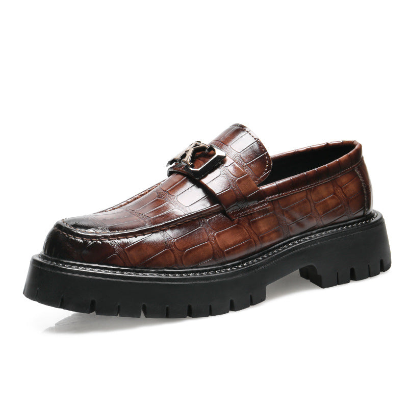 Men's Loafers: Iconic Hardware & Dimensional Grain Detailing