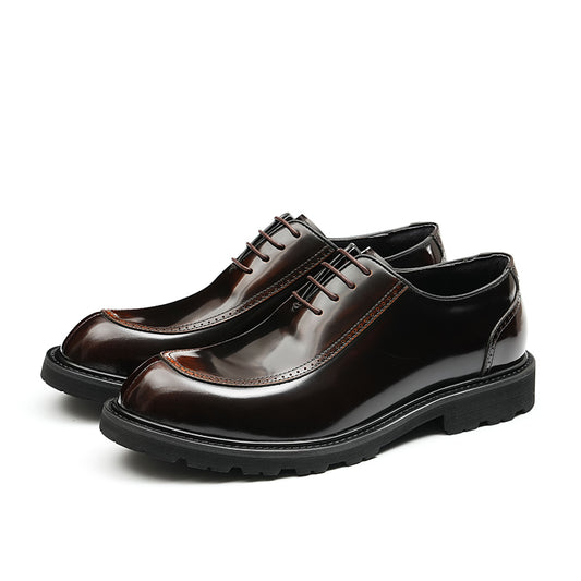 Men's Oxford Shoes - Lustrous Leather & Contrast Sole