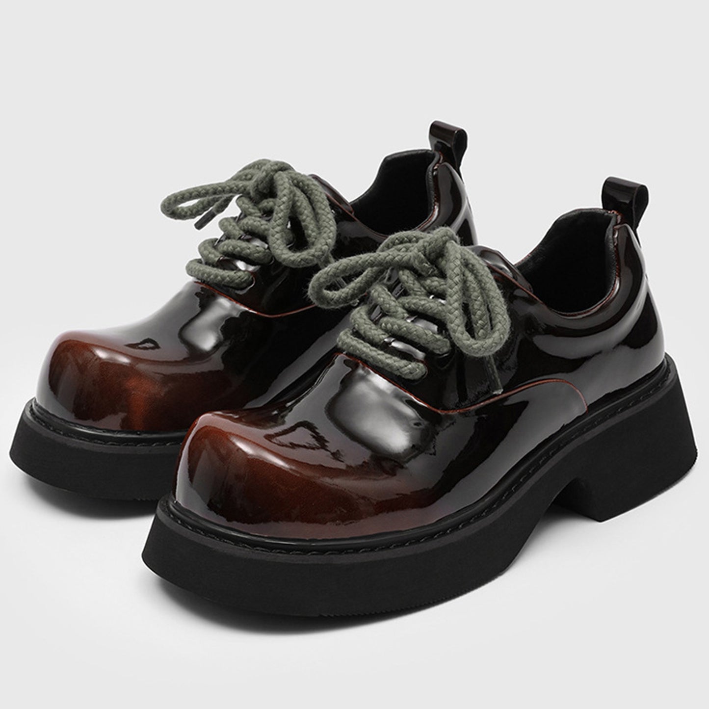 Men's Derby Shoes Chunky-Soled Lace-Up with High-Gloss Finish